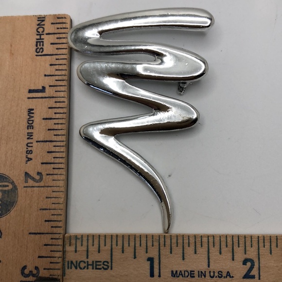 Vintage Swirl Swiggly Brooch Pin Silver tone - Picture 2 of 3